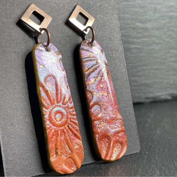 Hand Crafted Iridescent Dangle Earrings - Picture 4 of 15